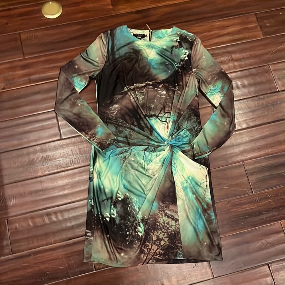 Ted Baker size 4 green brown patterned dress with knot detail in front